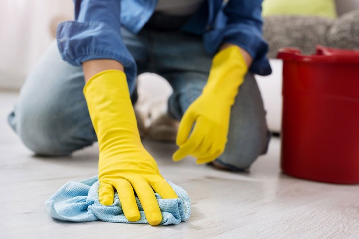 How Much Does House Cleaning Cost? 2023