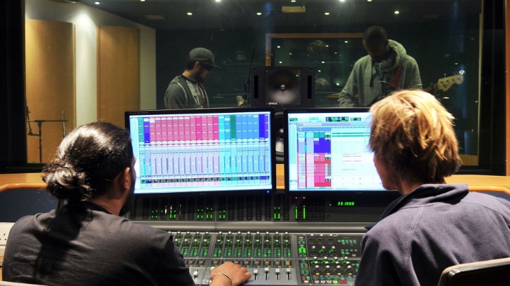 Mastering Music Production: How to Set Up a TASCAM Mixer for Logic Pro X