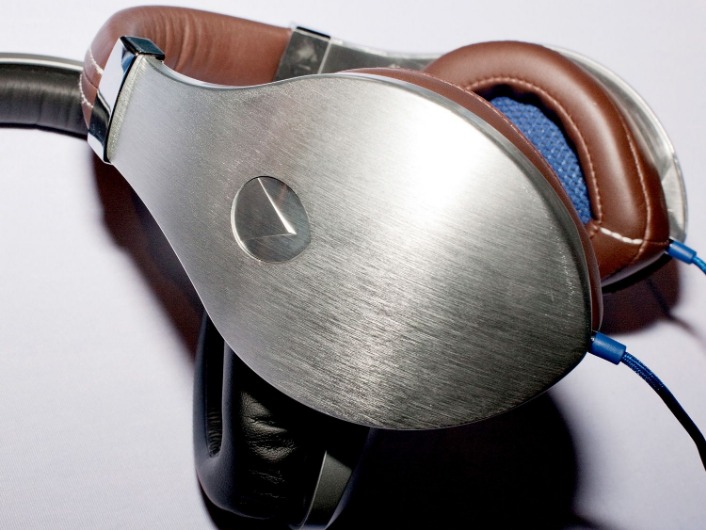 Fashioning the future: How tech brings new experiences to consumers and luxury brands